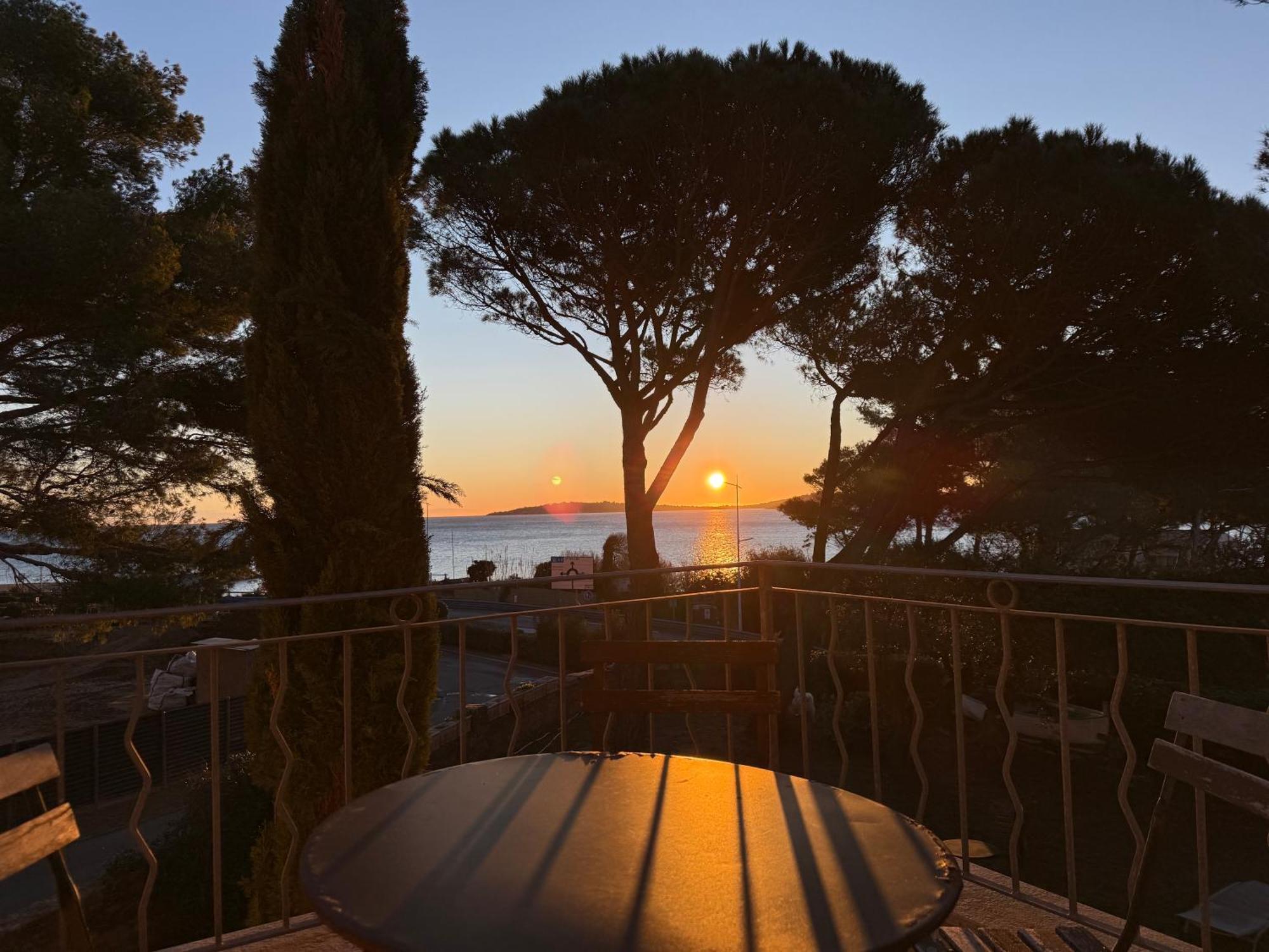Villa Angelina Front Beach Grimaud Esterno foto